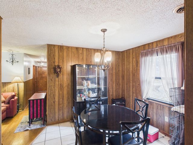 150 Amber Dr DR, Bassett, VA 24055