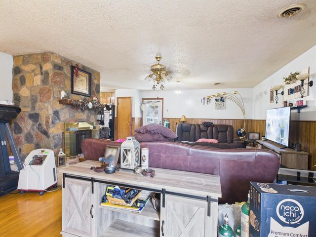 150 Amber Dr DR, Bassett, VA 24055