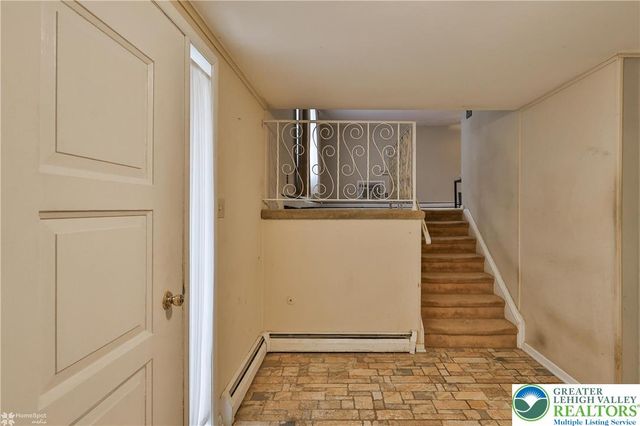 209 North Fairview Street, Nazareth Boro, PA 18064