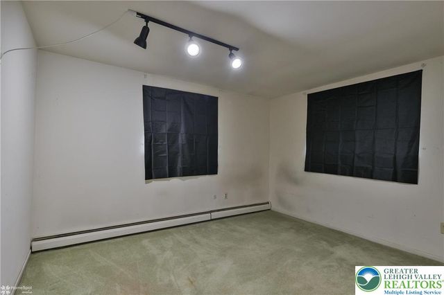 209 North Fairview Street, Nazareth Boro, PA 18064