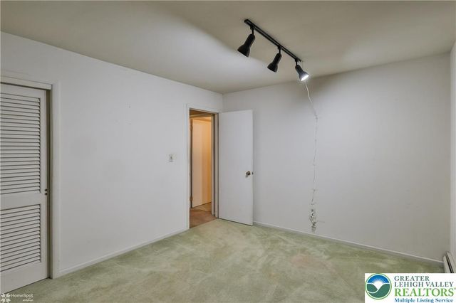 209 North Fairview Street, Nazareth Boro, PA 18064