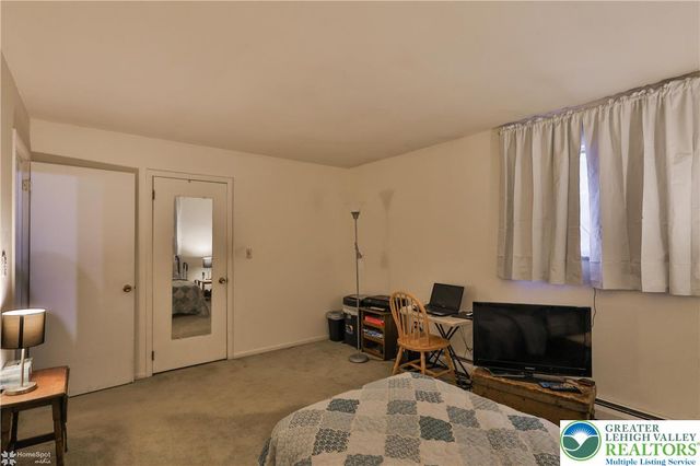 209 North Fairview Street, Nazareth Boro, PA 18064