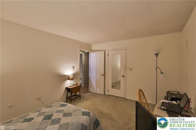 209 North Fairview Street, Nazareth Boro, PA 18064