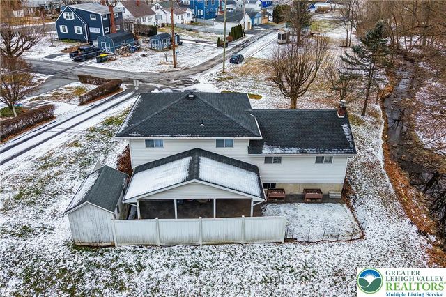 209 North Fairview Street, Nazareth Boro, PA 18064