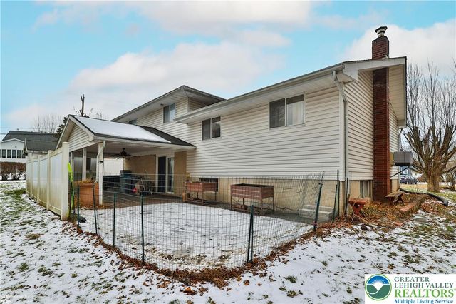 209 North Fairview Street, Nazareth Boro, PA 18064