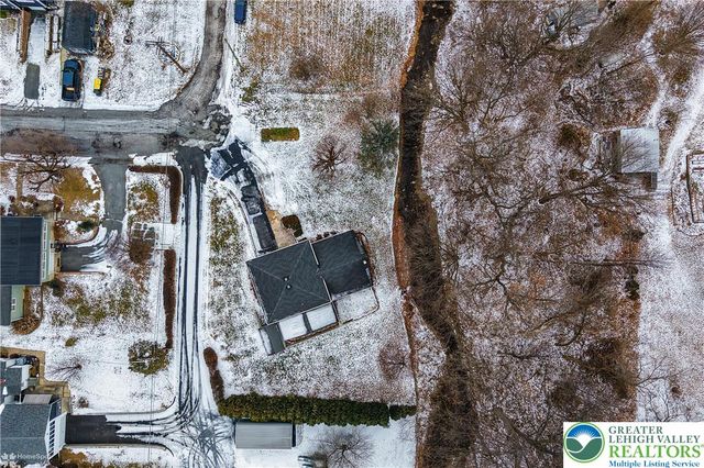 209 North Fairview Street, Nazareth Boro, PA 18064