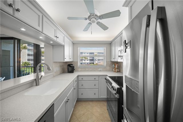 3000 Gulf Shore BLVD N 214, Naples, FL 34103