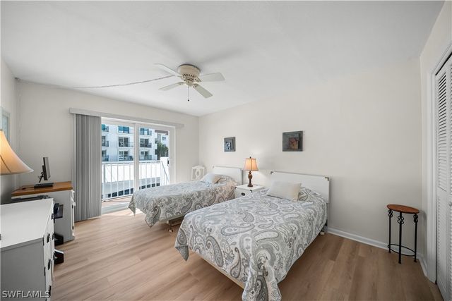 3000 Gulf Shore BLVD N 214, Naples, FL 34103