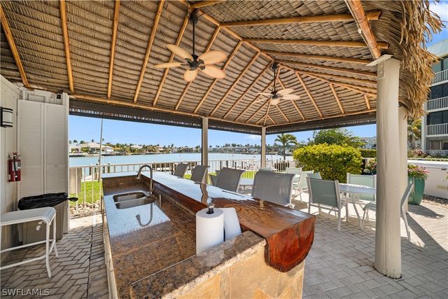 3000 Gulf Shore BLVD N 214, Naples, FL 34103