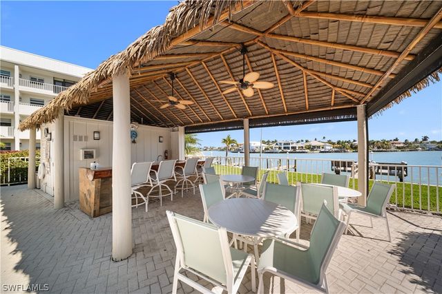 3000 Gulf Shore BLVD N 214, Naples, FL 34103