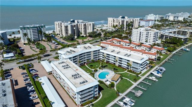 3000 Gulf Shore BLVD N 214, Naples, FL 34103