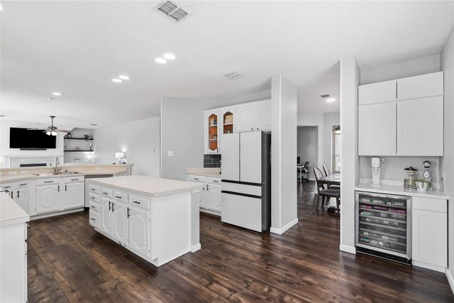 904 Yukon Drive, Lewisville, TX 75077