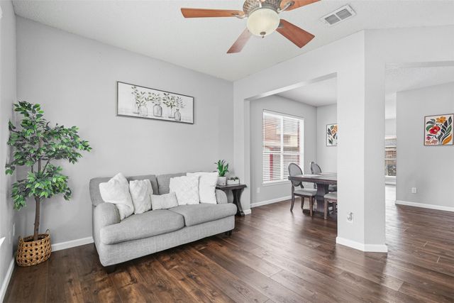 904 Yukon Drive, Lewisville, TX 75077
