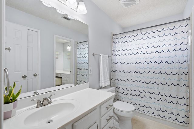 904 Yukon Drive, Lewisville, TX 75077