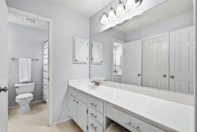 904 Yukon Drive, Lewisville, TX 75077