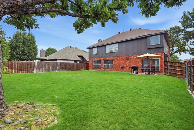 904 Yukon Drive, Lewisville, TX 75077