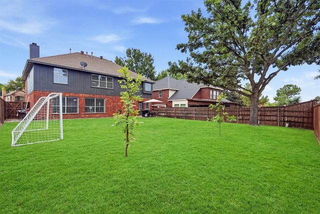 904 Yukon Drive, Lewisville, TX 75077