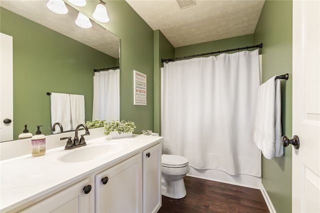 6704 Setters Run, Victor, NY 14564