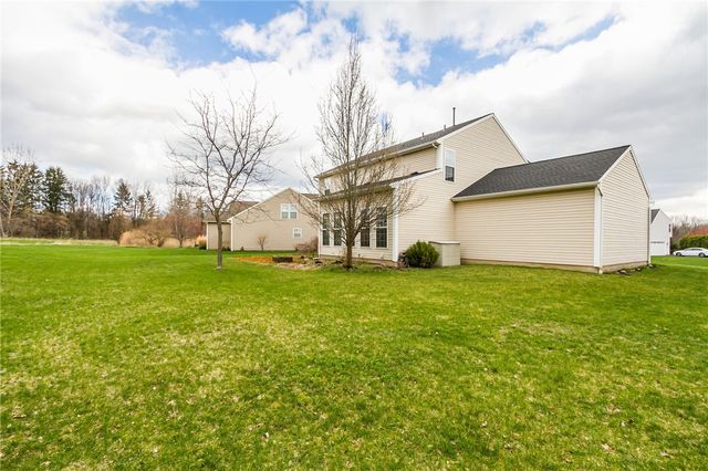 6704 Setters Run, Victor, NY 14564