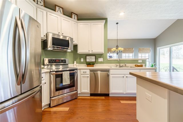 6704 Setters Run, Victor, NY 14564