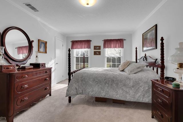 103 Stardust Dr, Shelbyville, TN 37160