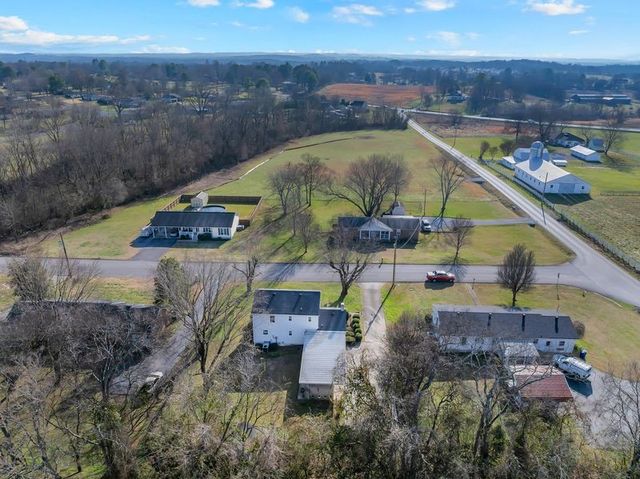 103 Stardust Dr, Shelbyville, TN 37160