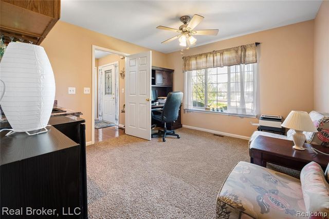 58767 Hunters Court, South Lyon, MI 48178