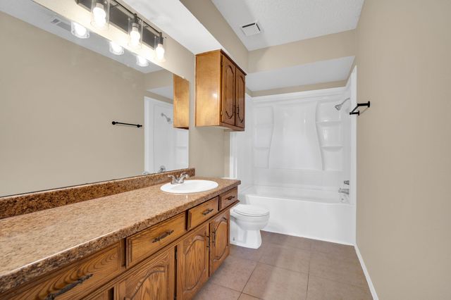 907 Potomac Drive, Lancaster, TX 75134