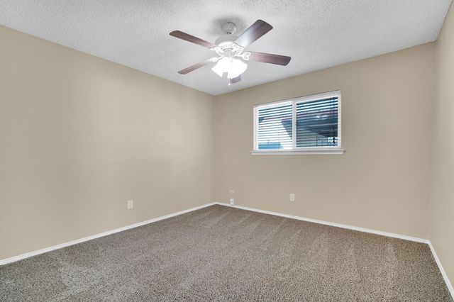 907 Potomac Drive, Lancaster, TX 75134