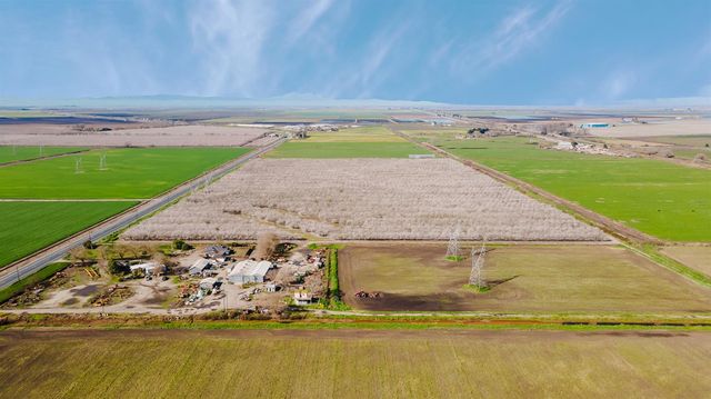 8181 W Highway 4, Stockton, CA 95206