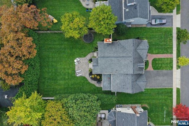 9 Mount Vernon Road, Montclair, NJ 07043