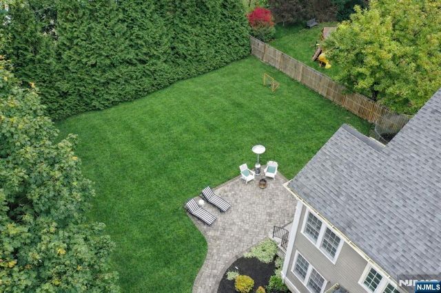 9 Mount Vernon Road, Montclair, NJ 07043