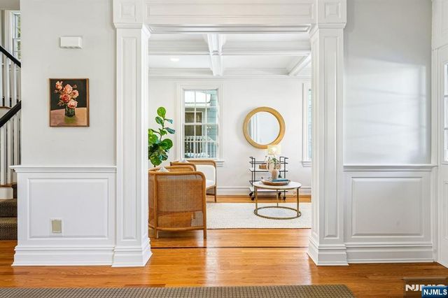 9 Mount Vernon Road, Montclair, NJ 07043