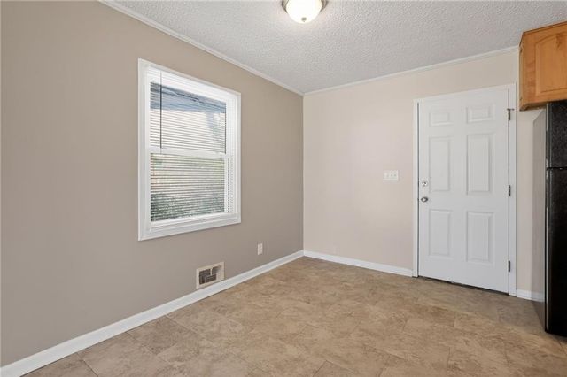 5130 Palmer Street, Kansas City, MO 64129