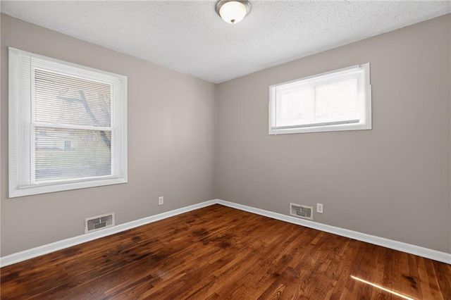 5130 Palmer Street, Kansas City, MO 64129