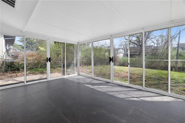 5130 Palmer Street, Kansas City, MO 64129