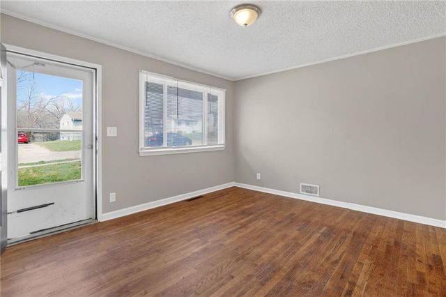 5130 Palmer Street, Kansas City, MO 64129