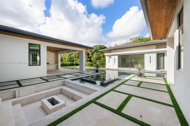 7725 SW 114th Street, Pinecrest, FL 33156