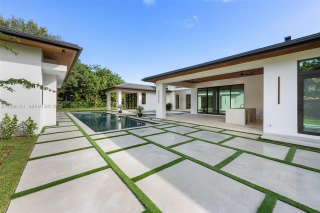 7725 SW 114th Street, Pinecrest, FL 33156
