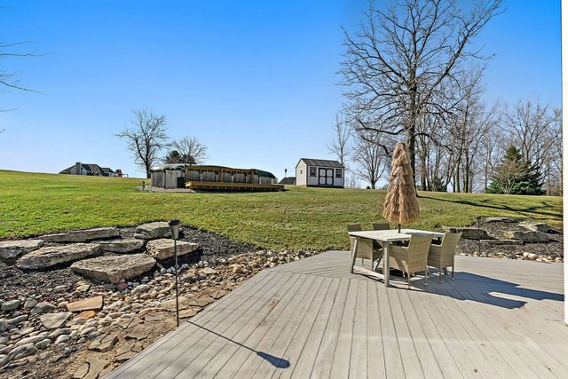 45W169 Hillview Lane, Hampshire, IL 60140