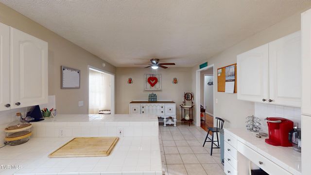 167 Highland Hills Drive, Gray, TN 37615