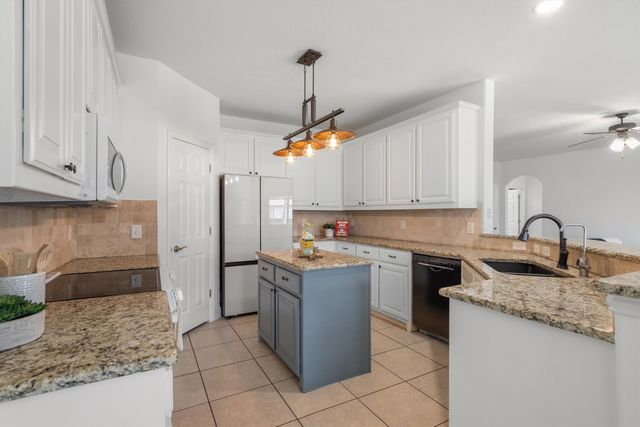 321 Hidden Trail, Argyle, TX 76226