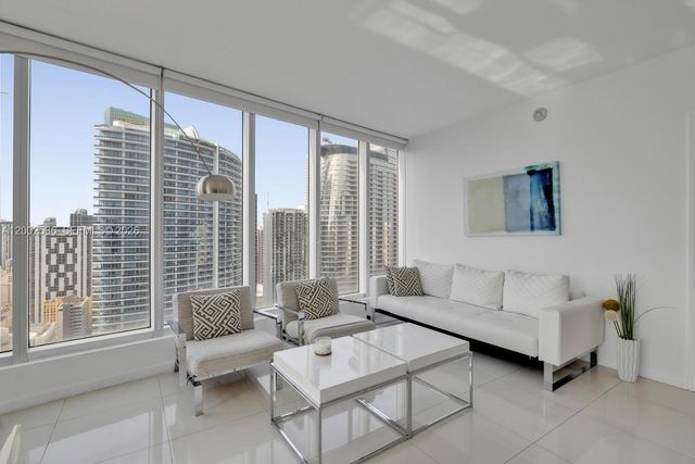 485 Brickell Ave 4104, Miami, FL 33131