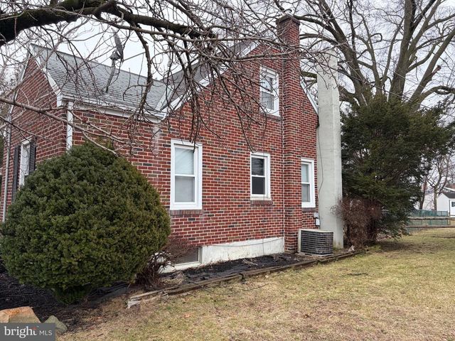 740 COLUMBIA AVE, Temple, PA 19560