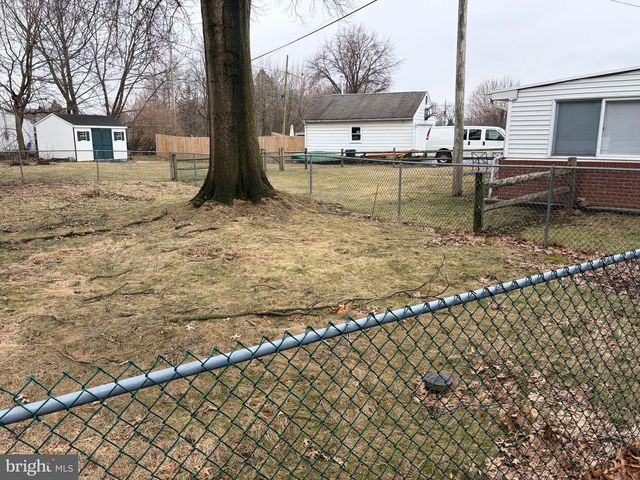 740 COLUMBIA AVE, Temple, PA 19560