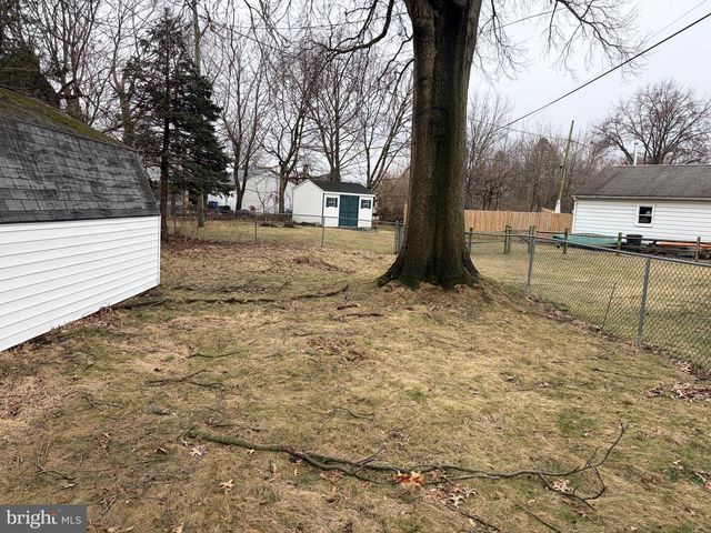 740 COLUMBIA AVE, Temple, PA 19560