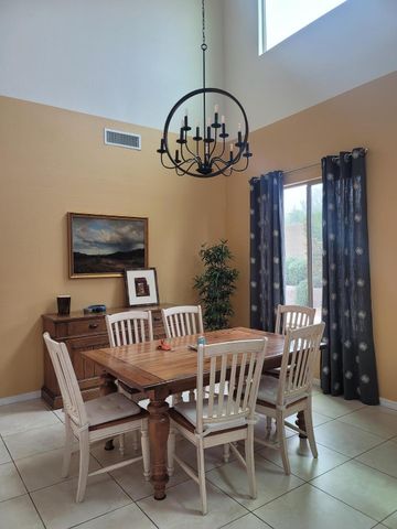 3826 E Cat Balue Drive, Phoenix, AZ 85050