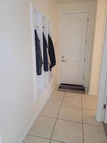 3826 E Cat Balue Drive, Phoenix, AZ 85050
