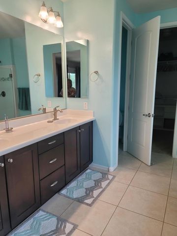 3826 E Cat Balue Drive, Phoenix, AZ 85050