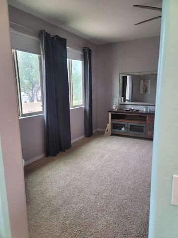 3826 E Cat Balue Drive, Phoenix, AZ 85050